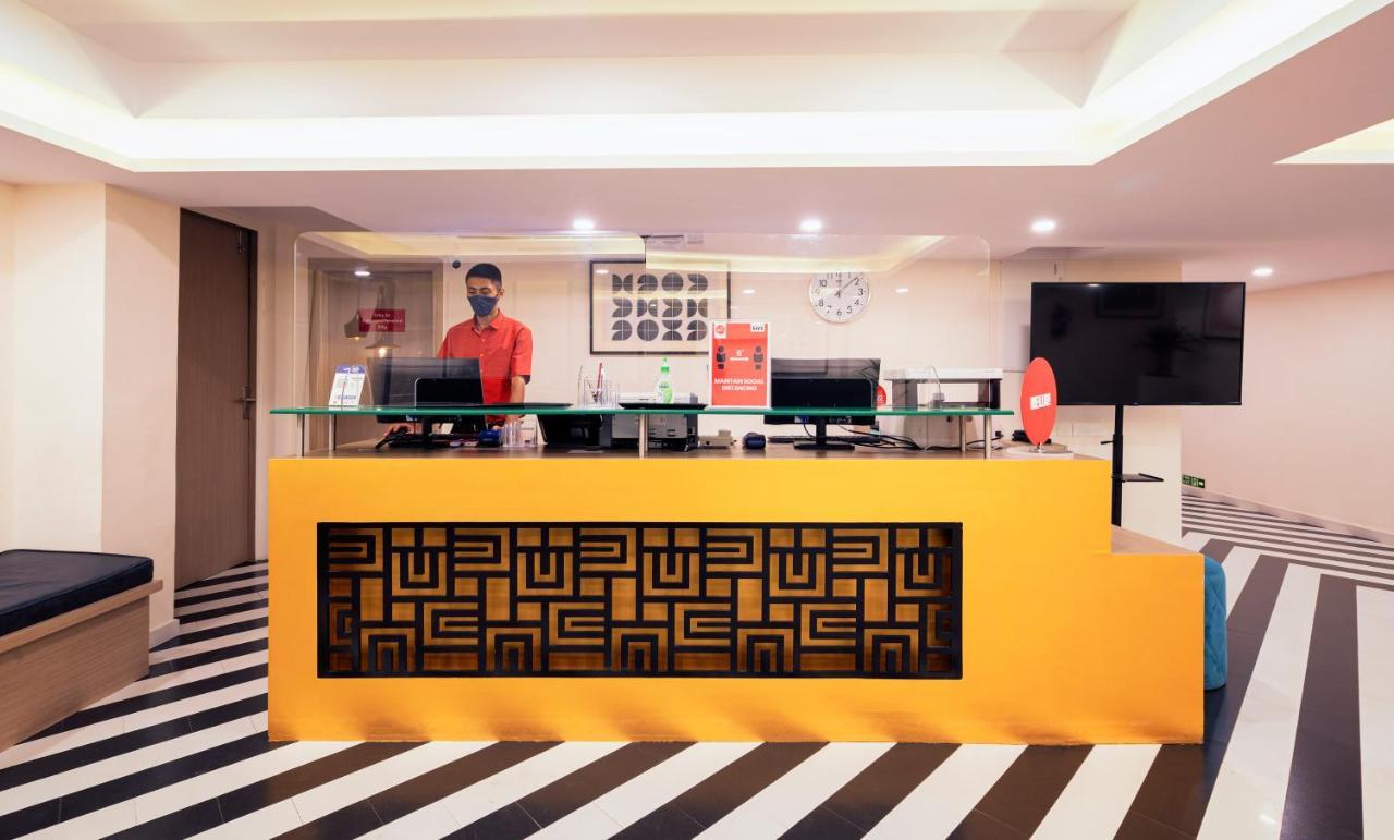Spree Hotel Kriday Dehradun Exteriör bild
